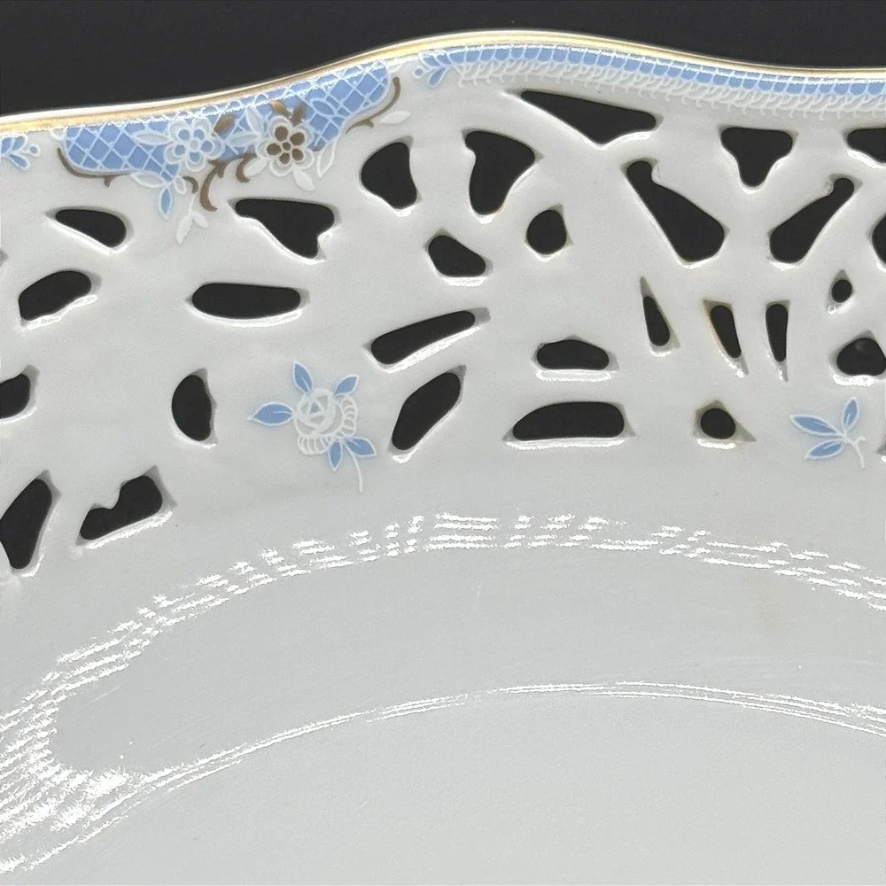 Oscar de la Renta Bouquet Blue Reticulated Serving Bowl West Germany Cottagecore